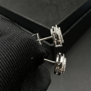 Pendientes de Diamantes Moissanite de la Mejor Calidad con Piedras VVS de Alto Brillo para Mujer, para Bodas, Novias y Ocasiones Especiales - Product Image 2