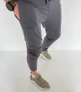 Ensemble de survêtement décontracté pour femme, coupe ajustée, en coton, style sport, avec sweat à capuche et pantalon de jogging, collection automne, personnalisable, vente en gros, OEM - Product Image 3