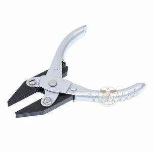 Alicates de punta plana de acero al carbono de 125 mm con mordazas dentadas sin resorte para joyería, relojería, óptica, doblado, envoltura y uso en bricolaje - Product Image 2