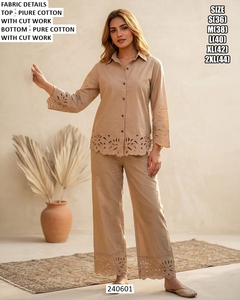 Ensemble coordonné traditionnel pour femmes Bandhani en coton sable, séchage rapide, longueur au sol, pour les fêtes - Product Image 1
