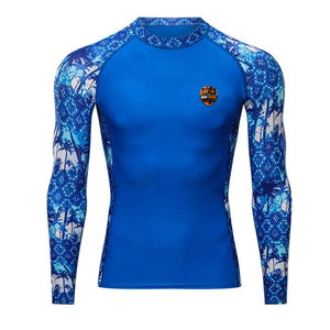 Camiseta de Compresión para Hombre, Material Elástico, Transpirable, Tecnología de Secado Rápido, Diseño Personalizado, Ajuste Cómodo para Correr y Hacer Ejercicio - Product Image 1
