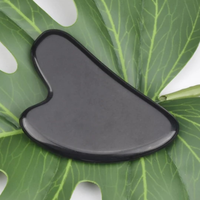 Pierre de massage Gua Sha noire, outil de grattage facial, style naturel, massage du visage, sculpture, soin de la peau, beauté, thérapie, relaxation