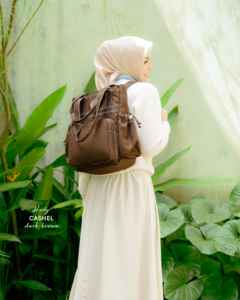 Premium Square Canvas Totepack with <b>Convertible</b> Tote <b>Backpack</b> Style Laptop Sleeve & Functional Pockets - Product Image 3