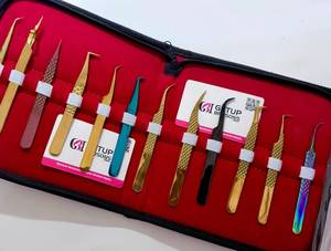 Pinzas de Precisión para Pestañas de Acero Inoxidable de 10 mm en Diferentes Estilos: Dorado/Azul/Negro/Oro Rosa/Arcoíris, Lisas/Fibra - Product Image 1
