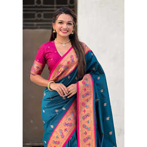 Sari en soie Paithani Yeola contrastant, tissé avec des fils Zari bleus denim et des micro-décorations Meenakari, vêtements indiens et pakistanais, 0.65g - Product Image 2