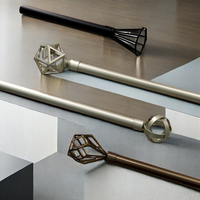 Tringles à rideaux métalliques extensibles décoratives pour la maison avec embouts décoratifs – Prix usine