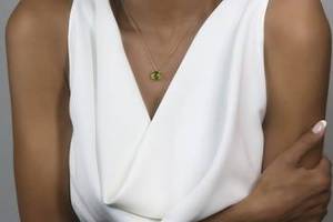 Collar con Colgante de Peridoto Verde Facetado en Plata de Ley 925 con Engaste de Bisel, Joyería Fina para Bodas, Fiestas y Aniversarios - Product Image 4