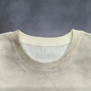 เสื้อยืดโอเวอร์ไซส์สไตล์วินเทจ น้ำหนัก 300 กรัม แบบสั่งทำพิเศษ พร้อมลายพิมพ์ 3 มิติ ทรงหลวม ตัดเย็บแบบครอป สีดำ/ขาว ดีไซน์ทำสีซีด ผ้าฝ้าย 100% - Product Image 2