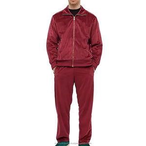 Conjunto de chándal de terciopelo grueso personalizado para invierno, sudadera con capucha de terciopelo suave y grueso, conjunto de jogger de color liso, ropa urbana de dos piezas - Product Image 6