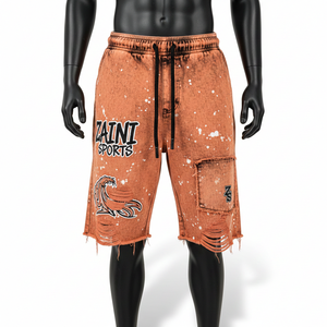 Shorts de felpa de algodón premium de 280 GSM con lavado ácido, color naranja óxido, bolsillos tipo cargo y logotipo personalizado con serigrafía. - Product Image 6