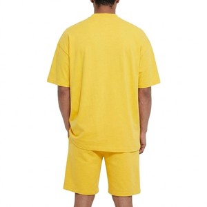 Conjunto de descanso extragrande amarillo sol de alta calidad Meyba Sports para hombre, camiseta de algodón suave de corte relajado y conjunto de pantalones cortos casuales. - Product Image 2