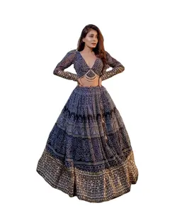 Presentazione di un nuovo DESIGNER esclusivo NAVRATRI SPECIAL NEW STYLE DESIGNER PRINT GEORGETTE LEHENGA CHOLI con camicetta