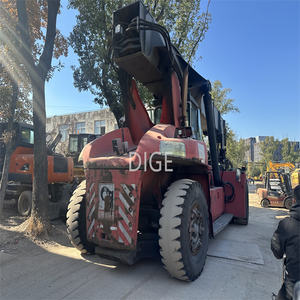 Apilador de Contenedores Usado Kalmar DRF450-60S5K de 45 Toneladas, Origen Finlandia, Motor Volvo, Equipo Portuario Confiable, Bomba Hidráulica Kalmar en Venta - Product Image 4