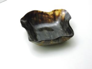 Cuenco decorativo de cuerno de búfalo auténtico de estilo único, cuenco para servir, cuenco para ensalada, a un precio mayorista muy bajo. - Product Image 4