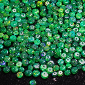 Perles d'opale verte fumée traitée, taille 3-5 mm, opale d'Éthiopie Welo naturelle, perles en vrac pour la création de bijoux HASNAIN GEMS - Product Image 2
