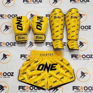 ชุดอุปกรณ์ฝึกศิลปะการต่อสู้คุณภาพสูง Fairtex สีส้ม ประกอบด้วยนวมคิกบ็อกซิ่ง สนับแข้ง และกางเกงขาสั้น ทำจากหนัง ปิดด้วยแถบตีนตุ๊กแก - Product Image 3
