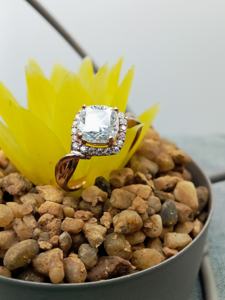 Bague de fiançailles solitaire fantaisie 2 carats VVS/VS EF, diamant de laboratoire taille coussin, or massif 14 carats, classique avec certificat IGI - Product Image 4
