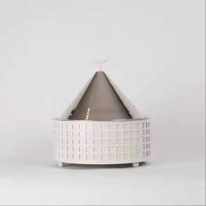 Olla Tradicional Martillada para Calentar Alimentos con Tapa de Cúpula y Soporte de Alambre, Cazuela Decorativa, Elegante Vajilla de Cocina - Product Image 6