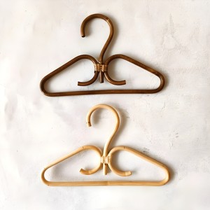 Accessoires de blanchisserie cintres en rotin pour enfants et adultes, cintre de séchage de vêtements de luxe, vente en gros - Product Image 1