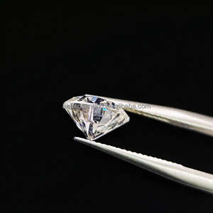 นาฬิกาหรูขนาด 41 มม. ระบบควอตซ์ ETA ตัวเรือนสแตนเลสสตีลสองสี หน้าปัดกระจก คุณภาพสูง ประดับเพชรโมอิสซาไนต์คุณภาพ VVS เต็มหน้าปัด - Product Image 3