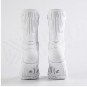 Chaussettes blanches pour adultes, respirantes, en tricot, pour la course à pied, saison estivale, épaisseur standard, motif uni - Product Image 2