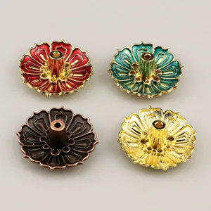 Brûleur d'encens Bakhoor en métal de haute qualité, design arabe classique, écologique, durable, pour une fragrance d'ambiance haut de gamme - Product Image 1