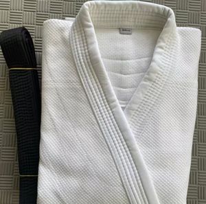 Uniforme Profesional de Judo Diseñado para Brindar Fuerza y Comodidad, Kimono de Algodón Reforzado de Doble Tejido para Artes Marciales - Product Image 5