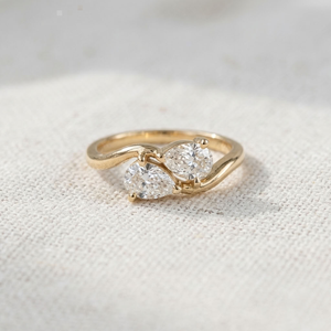 Women's 14K Yellow Gold Pear Cut Diamond Engagement Ring Romantic Style Lab Grown Diamond Fine Jewelry - Product Image 2