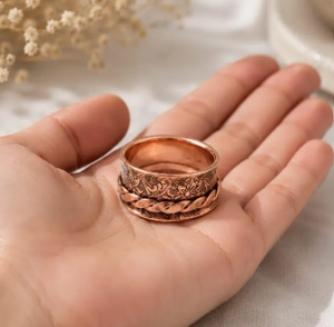 Anillo de Cobre Puro con Diseño Floral, Anillo de Dedo con Borde de Cobre Sólido, Joyería Unisex para Meditación, Ansiedad y Alivio del Estrés, Regalo - Product Image 5