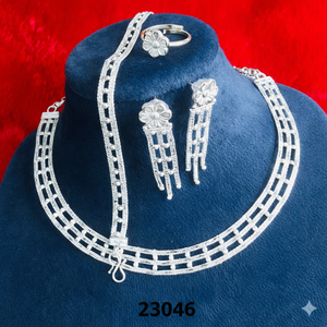Ensemble collier et boucles d'oreilles floraux plaqués or indien tendance pour femmes, bijoux de fiançailles et de mariage - Product Image 3