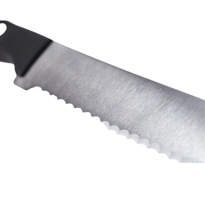 Couteau utilitaire dentelé de 6 pouces en acier inoxydable, lame tranchante, manche noir à triple rivet, multi-usages pour pain, sandwichs et découpe en cuisine - Product Image 6