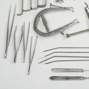 Offre Spéciale : Boîte d'instruments chirurgicaux en acier inoxydable pour goitre (BOITE POUR GOITRE) – Pour glande thyroïde enflée – Par Dentavex - Product Image 4