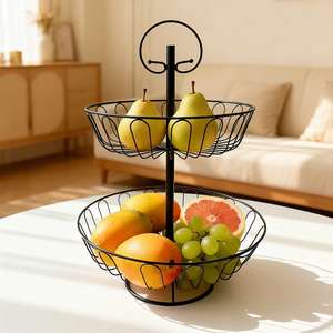 Cestas modernas de alambre metálico, duraderas para uso diario, sin embargo, ligeras y fáciles de mover. - Product Image 1