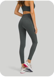 Ensemble deux pièces décontracté et tendance pour femme, été 2026, couleur unie, crop top et taille haute, sans manches, tricoté 100% coton brodé - Product Image 2
