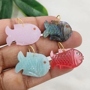Hand Carved <b>Garnet</b> Gemstone Fish Charms Pendant - Gold Plated Handmade Charms - Carving Stones Wholesale - Product Image 2