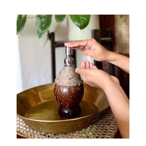 Distributeur de savon liquide en coquille de noix de coco écologique pour une vie durable - Product Image 3
