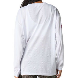 Camiseta Deportiva Americana de Malla 100% Poliéster, Corte Cuadrado, Manga Corta, Cuello en V, Hombros Caídos, Transpirable, Protección UV - Product Image 2