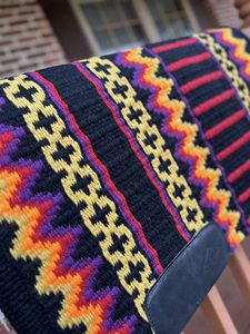 Couverture de selle de cheval western haut de gamme, faite à la main en laine, pour une équitation confortable en toutes saisons, partout dans le monde. - Product Image 3