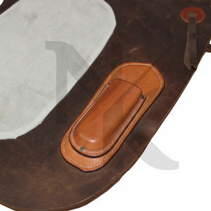 Delantal de Trabajo de Cuero Industrial de Lujo Premium, Duradero, Resistente al Calor, con Parches Protectores para Muslos de Herrero y Cuchillero - Product Image 3