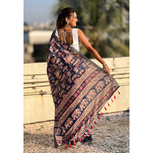 Sari en soie Tussar bleu foncé Elite Weaves imprimé avec bordure tissée en zari, écharpes et châles traditionnels 500g - Product Image 3