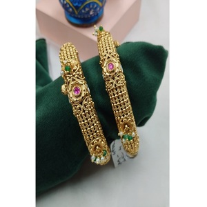 Elegantes brazaletes de latón chapado en oro de calidad premium con moissanita, juego de dos brazaletes abribles para mujeres y niñas, colección para bodas. - Product Image 1