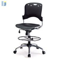Tabouret de bureau ergonomique moderne pivotant avec repose-pieds, structure en acier et plastique, vérin à gaz, dossier solide, hauteur réglable