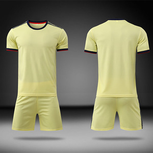 Uniformes Deportivos de Fútbol Personalizados, Conjunto de Fútbol Transpirable, Traje de Fútbol Verde, Conjunto de Camiseta de Fútbol, Ropa de Fútbol - Product Image 3