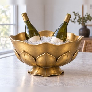 Cubo de hielo de latón hecho a mano con forma de loto, enfriador de vino con base, tazón para bebidas con pétalos repujados, decoración de lujo para fiestas - Product Image 1
