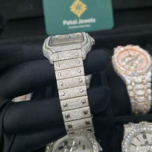 Montre de luxe personnalisable avec chiffres arabes ETA, cadran analogique, date automatique, boîtier carré, diamants Moissanite, style Hip Hop, de marque - Product Image 4