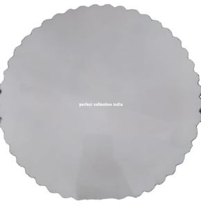 Support à gâteau rond élégant en métal avec base en cristal couleur et taille personnalisables écologiques - Product Image 4