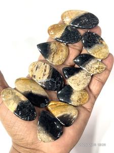 Vente en gros de cabochons en agate dendritique noire naturelle – Pierre précieuse à motif paysager pour la fabrication de bijoux - Product Image 2