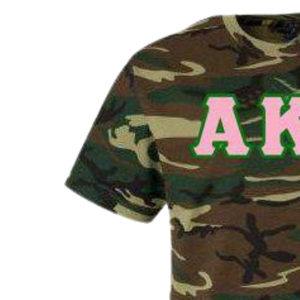Camiseta de Camuflaje con Letras AKA, Camuflaje Bosque, Estampado de Letras Rosa y Verde, Camiseta Gráfica Informal de Algodón - Product Image 6