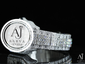 Montre mécanique à cadran carré en acier inoxydable avec incrustation de diamants, lunette en cristal, bracelet de 20 mm, style analogique, bijou de mode - Product Image 4