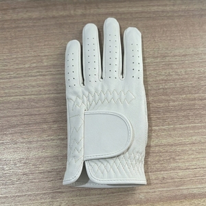 Gant de golf en cuir Cabretta de qualité supérieure OEM, respirant, adhérence douce, ajustement performant, fournisseur d'accessoires de golf personnalisés sous marque privée - Product Image 4